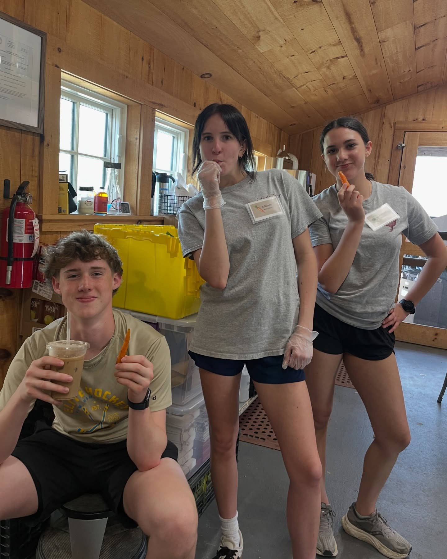 Getting the crew to eat their veggies by instituting the new &ldquo;free produce snack&rdquo; during the shift! 🫐🍅🥕